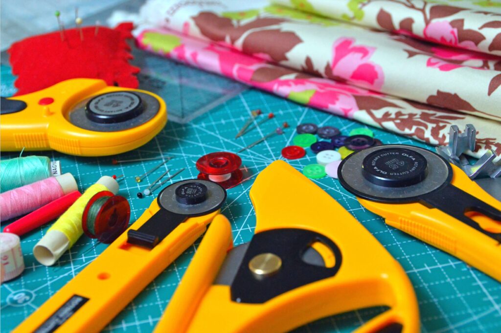 Como montar um ateliê de costura ou artesanato